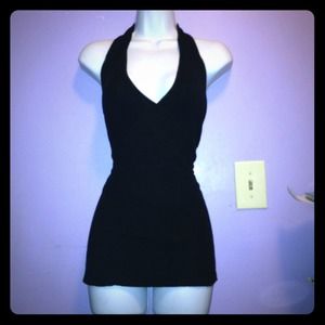 🚫SOLD🚫Black Halter top