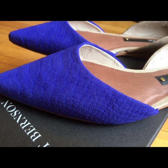 SOLD - Mark Bernson flats - Picture 2 of 2