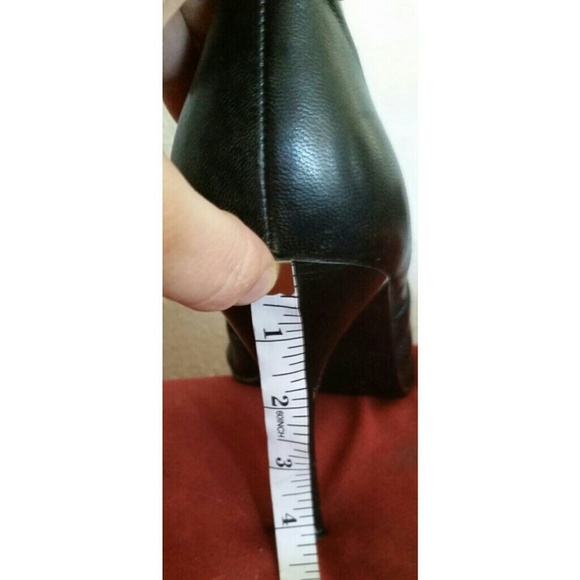 Black boots, booties with 2 ankle buckles - Picture 2 of 4