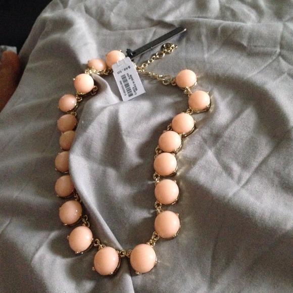 ❤️sold❤️J.Crew statement necklace