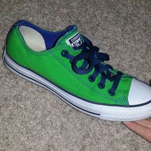 Green converse!