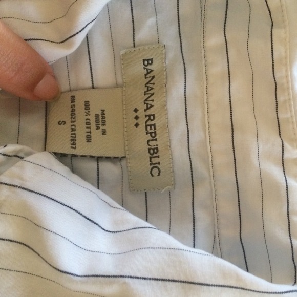Button up - Picture 2 of 2