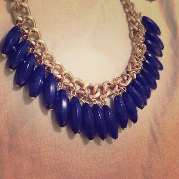 Necklace - Picture 1 of 1