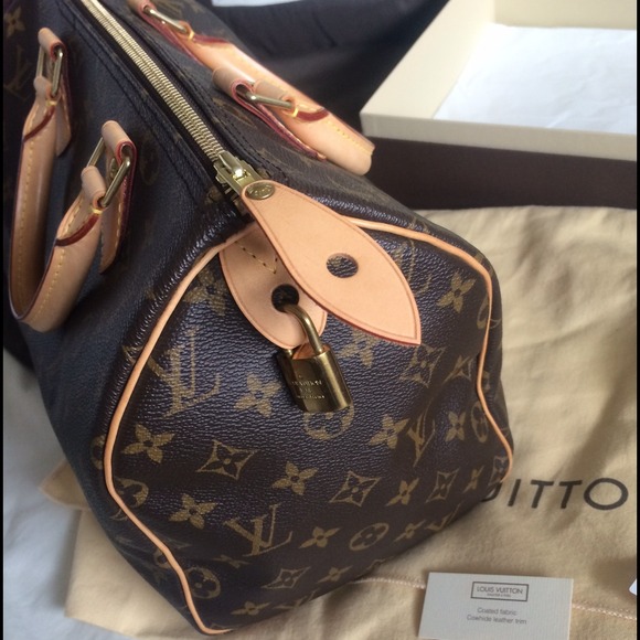 Authentic Louis Vuitton speedy 30 Mono like new - Picture 4 of 4