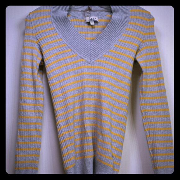 New Stripped Long Sleeve Sweater
