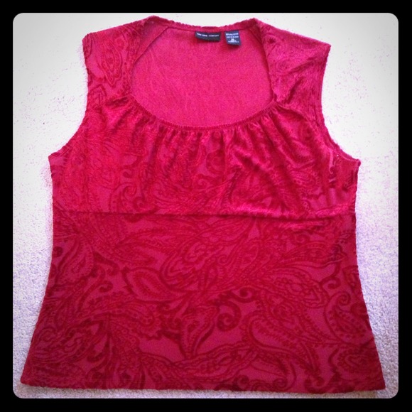 ❌SOLD❌ New York & Co. Red Sleeveless Top
