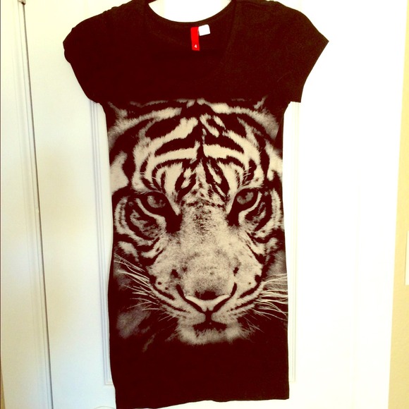 Tiger fitted dress