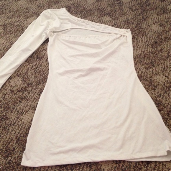 Cute one sleeve white mini dress