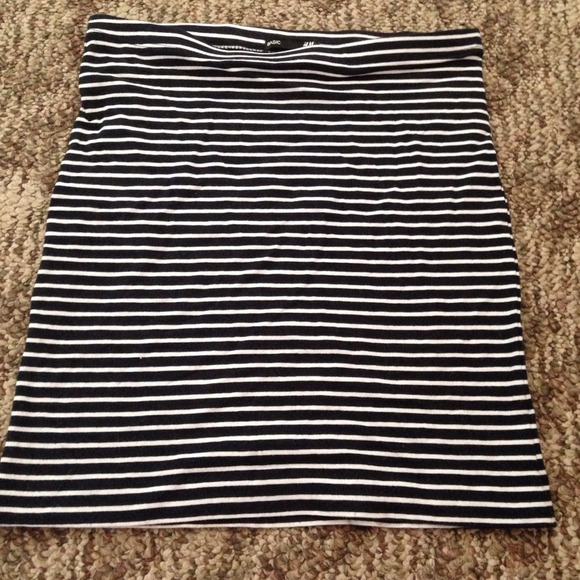 Black and white striped mini skirt