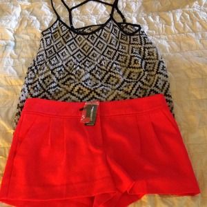 🌸 Fitted Pink Shorts 🌸