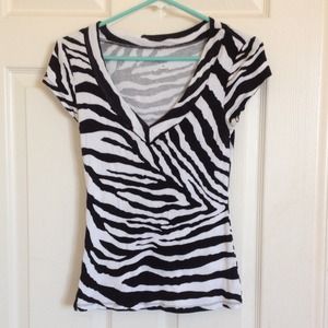 Express Zebra print t-shirt