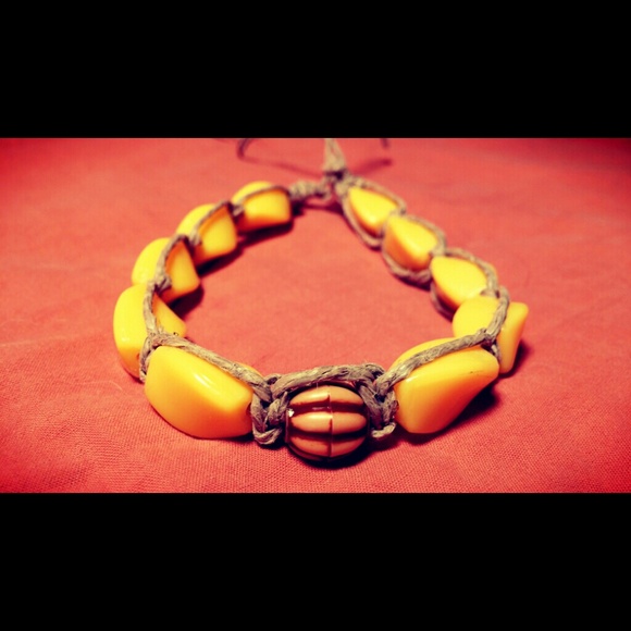 Hemp Bracelet Yellow New Handmade Summer Item - Picture 1 of 4