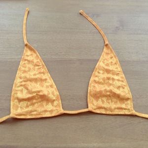 BNWOT Susan Elizabeth bikini top