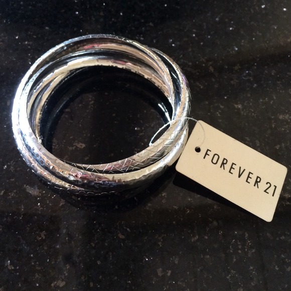 3 connected bracelets