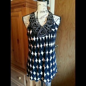 ribbed polka dot tank with zippered rosettes