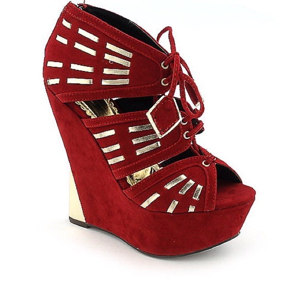 🎉HP!DateNight Party!7/4🎉Oh La La must have!!! 👠 - Picture 4 of 4