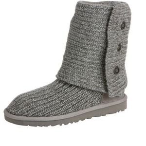 Grey knit ugg boots