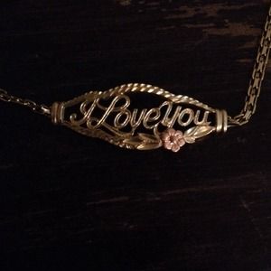 "I love you" bracelet