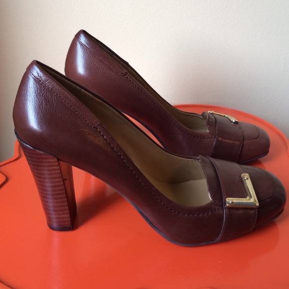 Nine West "jobst" pump SIZE 8