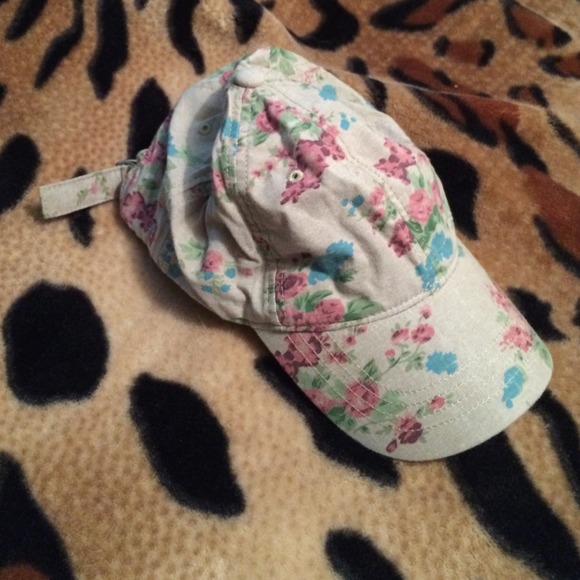 Flower hat