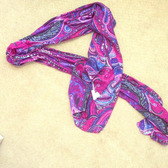 patterned scarf - Picture 1 of 1