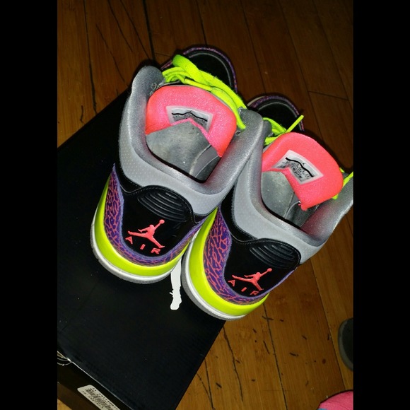 SOLDDDDDD Atomic Jordan 3s ❗️ SALE ❗️ SALE ❗️ - Picture 2 of 4