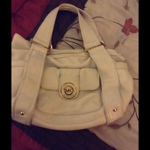 Michael kors off white purse