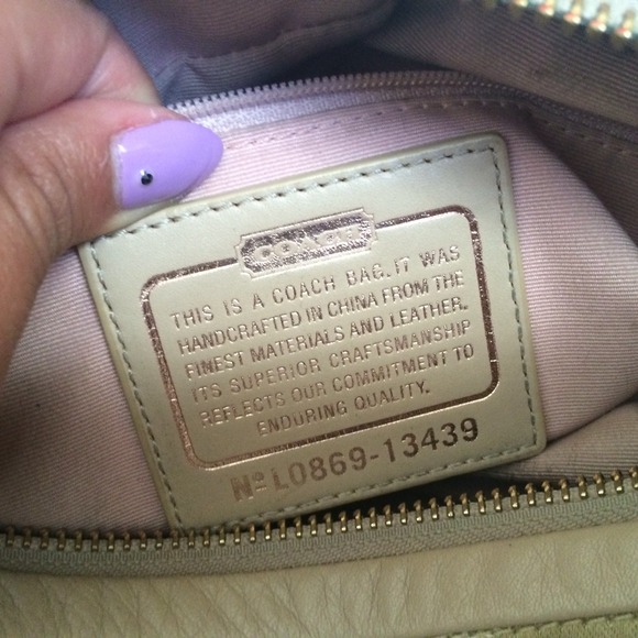 Coach Handbag - Picture 2 of 4