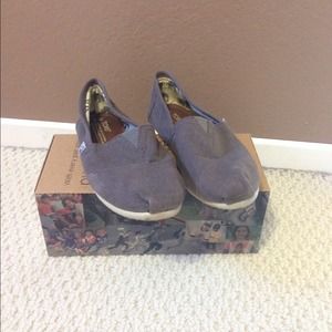 TOMS Classic Canvas Shoe