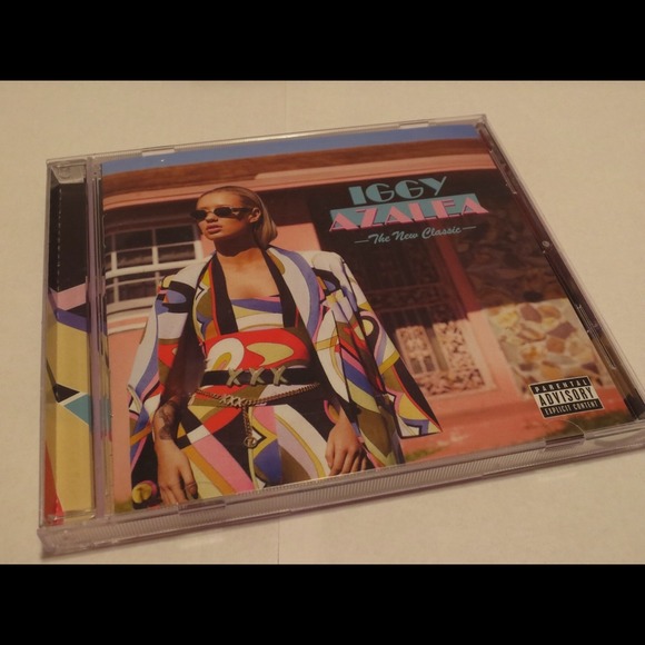 'The New Classic' and 'One of the Boys' 💁✨