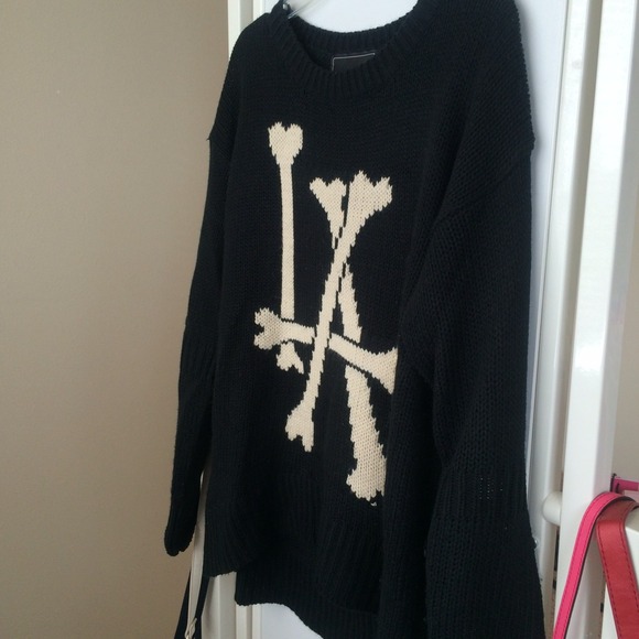 Black LA bones knit Sweater