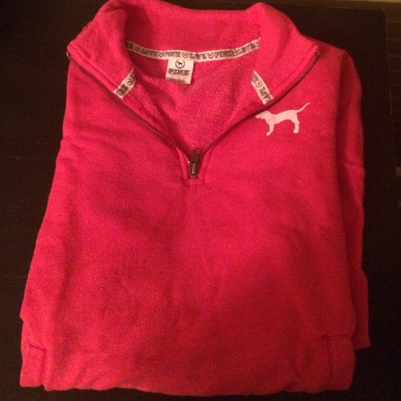 Pink VS pullover