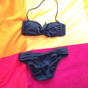 Victoria's Secret bikini & UO shoes