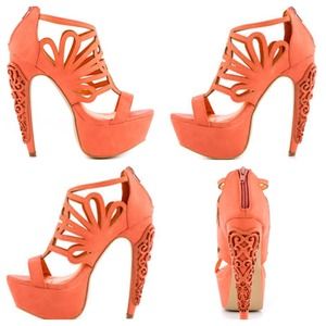 Privileged Shoes Shoes - SALE Privileged Shoes Pumps Ornate Baroque Heel Privileged Shoes Shoes - SALE Privileged Shoes Pumps Ornate Baroque Heel