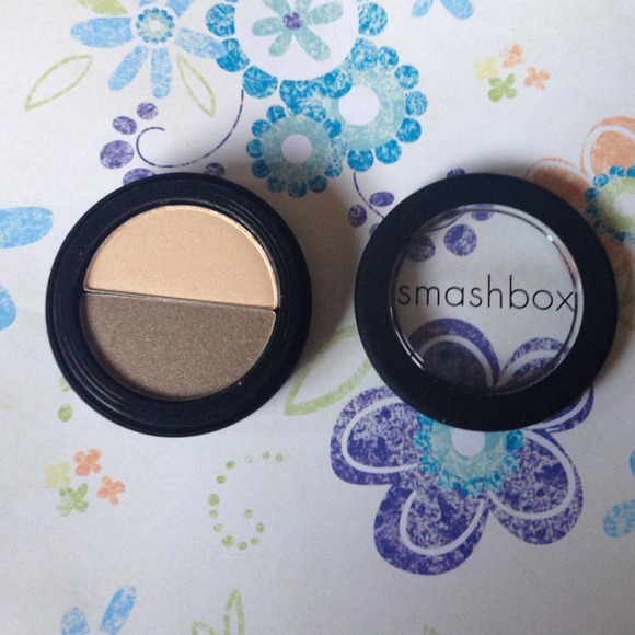 NEW Smashbox eyeshadow duo in AVANT/GARDE