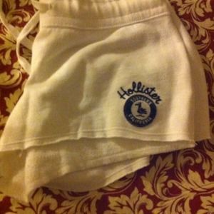 White hollister shorts