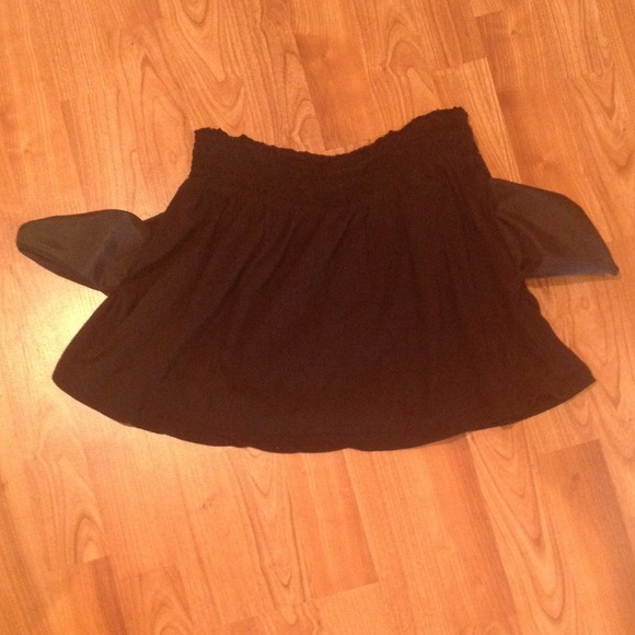 Black Hurley Skirt - Picture 4 of 4