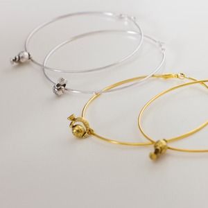Around the globe hoops