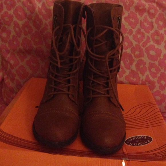 Tan combat boots