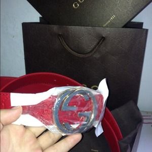 Gucci belt (red)