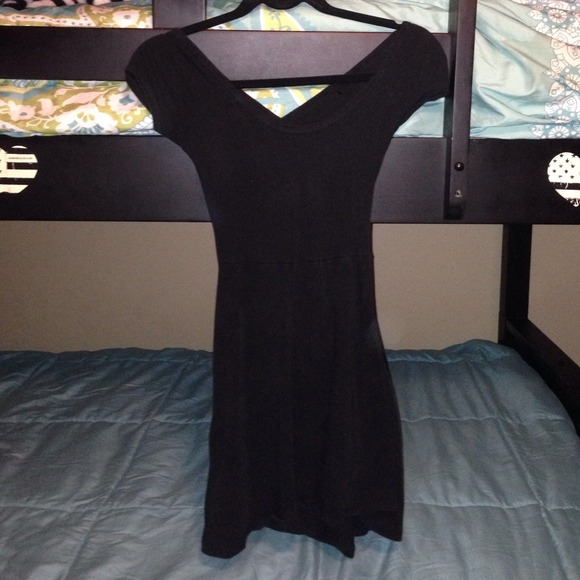 brandy melville bethan dress