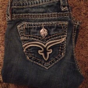 Rock Revival, size 24