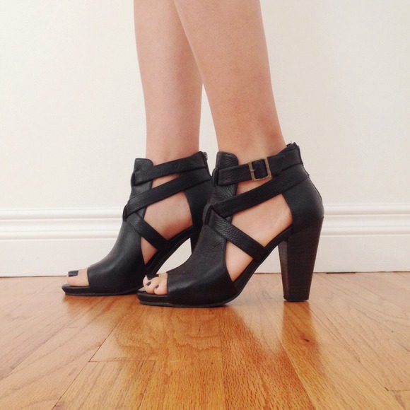 Steve Madden Shoes - Steve Madden Heels