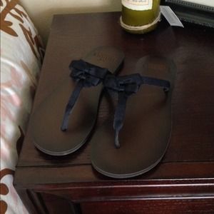 Hollister Flip flops