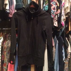 Lululemone black jacket