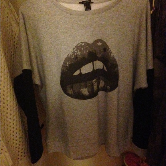 Forever 21 crewneck - Picture 1 of 1