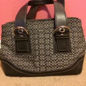 Reduced 🎉 Authentic Black and Grey Coach Bag