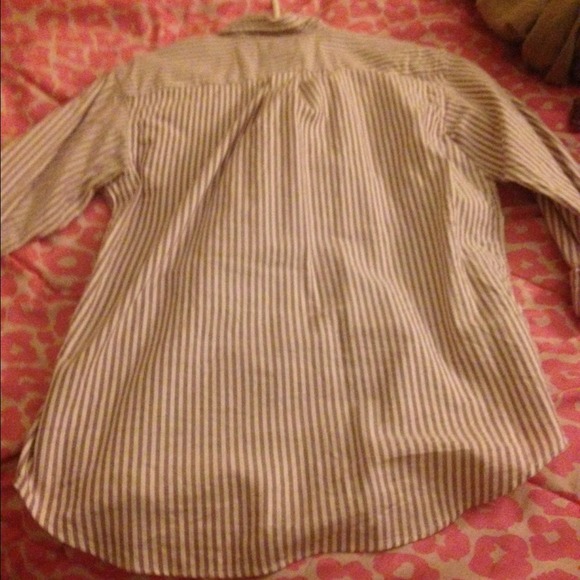 Ralph Lauren bottom down boy shirts - Picture 2 of 2