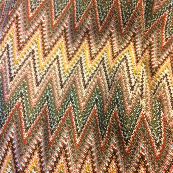 SOLD❌Dresses - Picture 3 of 3