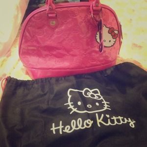 Hot pink Hello kitty purse